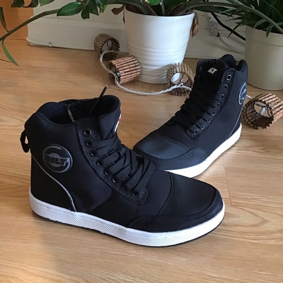 high top motorcycle shoes